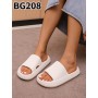 Klapki Rozmiar: 36-41 Kod BG208 KOLOR OFF WHITE