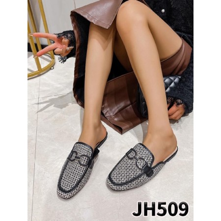 Klapki Rozmiar: 36-41 Kod JH509 KOLOR BLACK