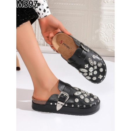 Klapki Rozmiar: 36-41 Kod M397 KOLOR BLACK