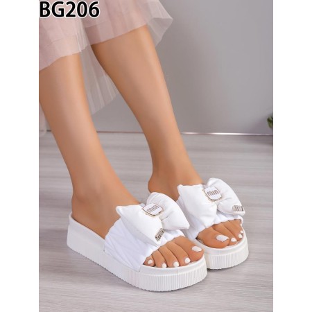 Klapki Rozmiar: 36-41 Kod BG206 KOLOR WHITE