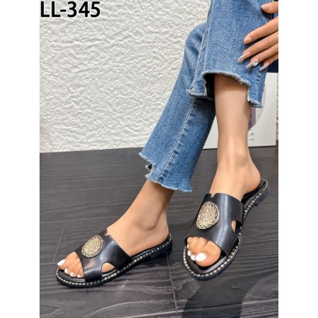Klapki Rozmiar: 36-41 Kod LL345 KOLOR BLACK