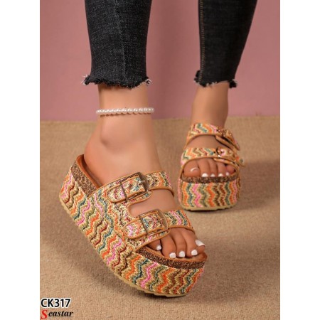 Klapki  Rozmiar: 36-41 Kod CK317 KOLOR KHAKI