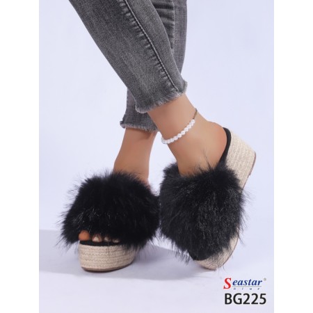 Klapki  Rozmiar: 36-41 Kod BG225 KOLOR BLACK